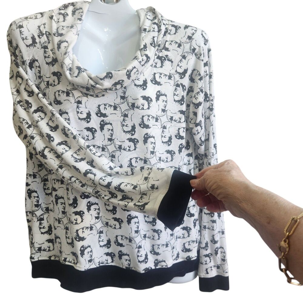 Pillo Frida Kahlo Face All Over Print Cowl Neck Top XL Art Teacher History Core - Picture 2 of 7